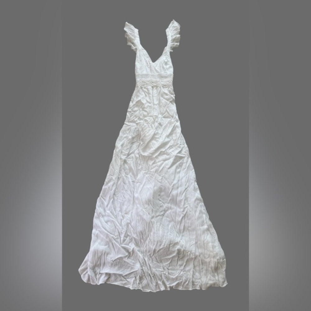 Adorable‎ maxi dress that is brand new!
